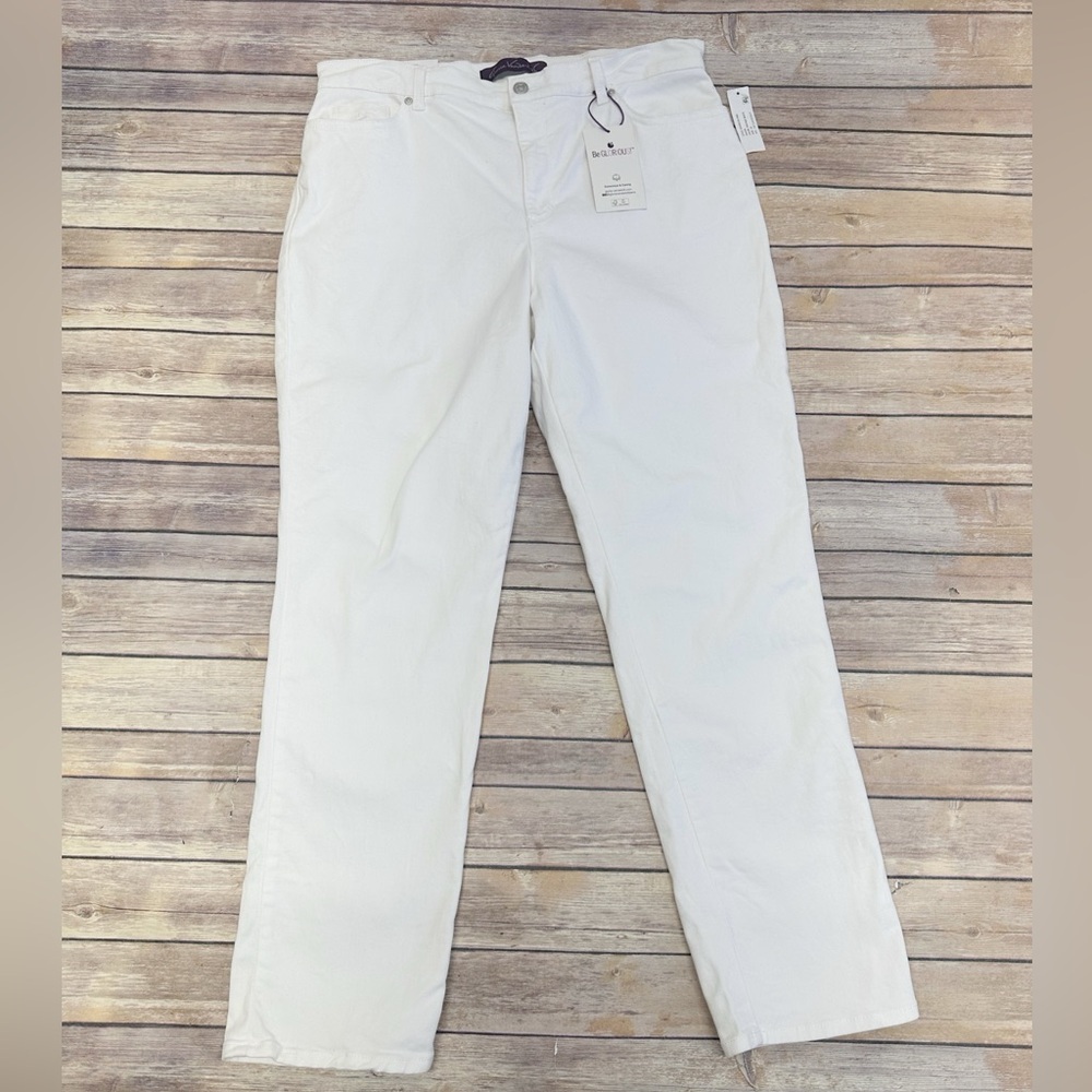Gloria Vanderbilt Amanda Classic Rise Tapered Leg Stretch Jeans white size 16 - Picture 2 of 5